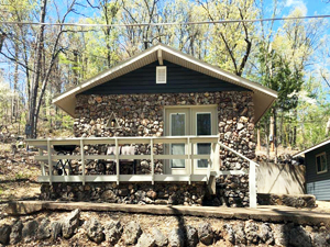 Sunrise Shores Cabin 4 Lake of the Ozarks Vacation Rentals and Property Management